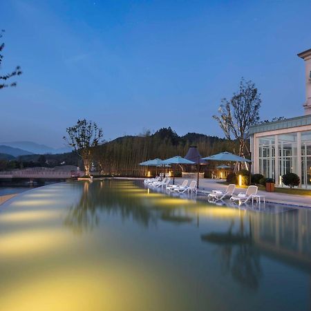 Hilton Garden Inn Hangzhou Lu'Niao Anji Exterior foto