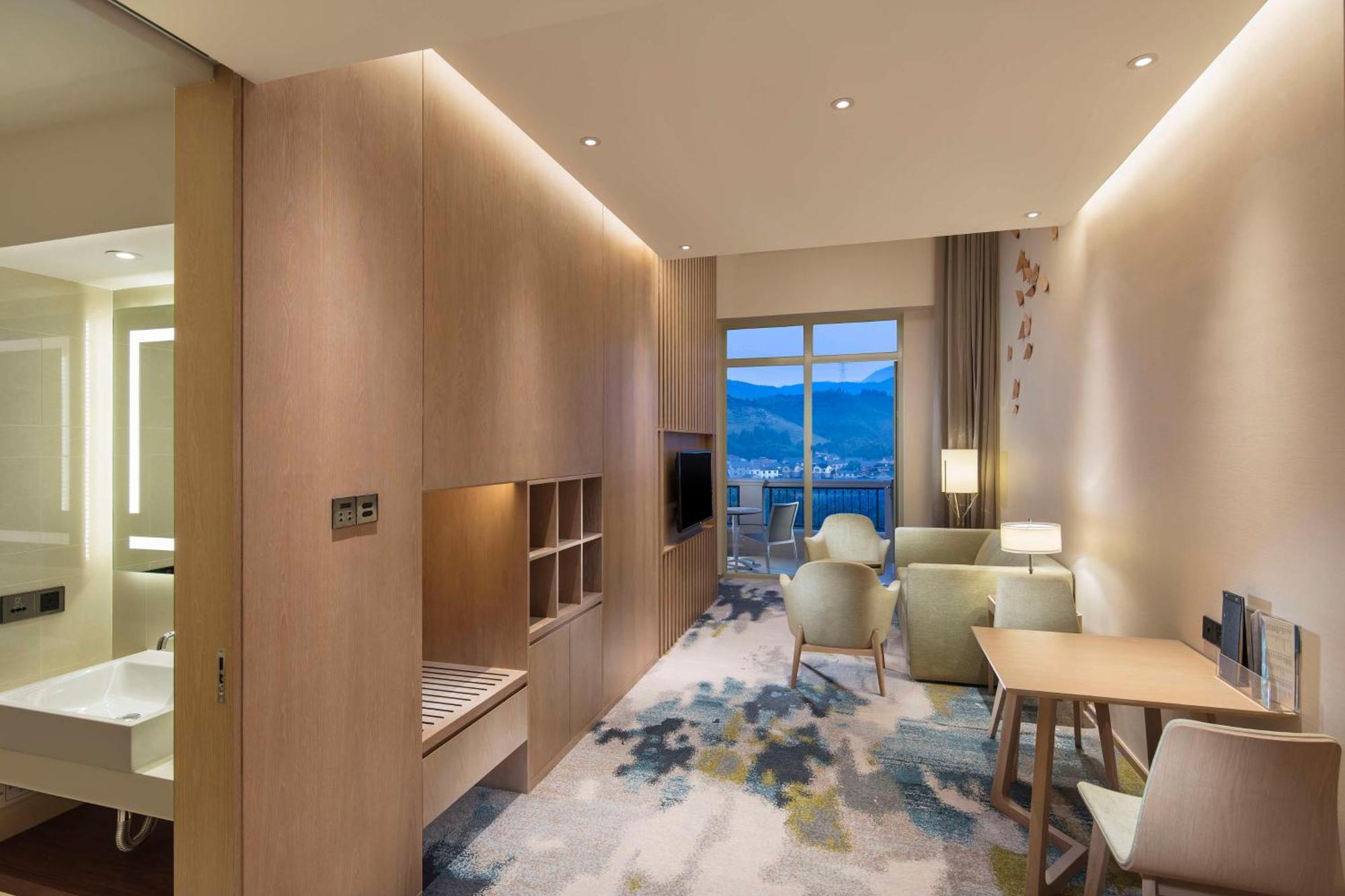 Hilton Garden Inn Hangzhou Lu'Niao Anji Exterior foto